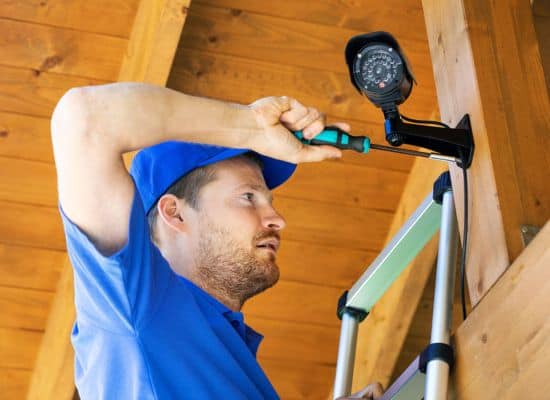 installing cctv security cameras